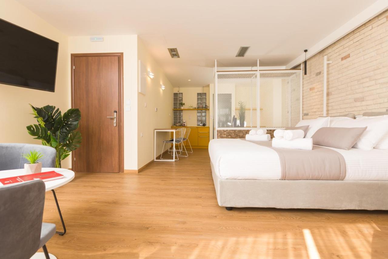 Suites@Syngrou-Fix Афины Экстерьер фото
